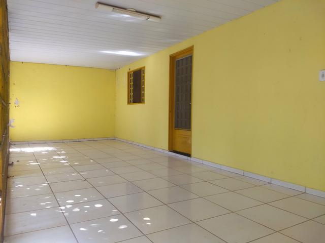 Vendo casa 3 quartos Ao lado do Atacadão Go 060 saída P/ Trindade / Shopping America