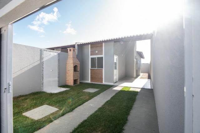 Casa com documentação gratis:2 quartos, 2 banheiros , suite master com espaço pra closet