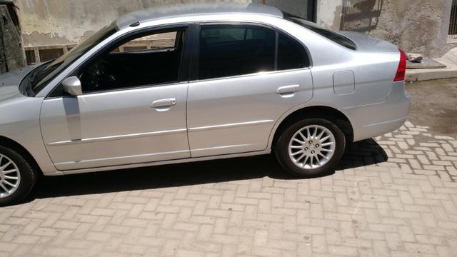 Vendo ou troco honda civic 2002 - Foto 8