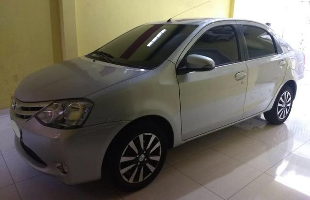 ''Vendo esse Lindo Etios Platinum Sedan 1.5 Flex 2014/2015, o mais Completo da categoria'' - Foto 9