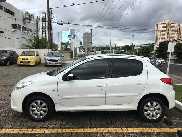 Peugeot 207 - Foto 4