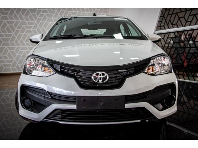 TOYOTA ETIOS 1.5 X PLUS 16V FLEX 4P 2019 - Foto 3