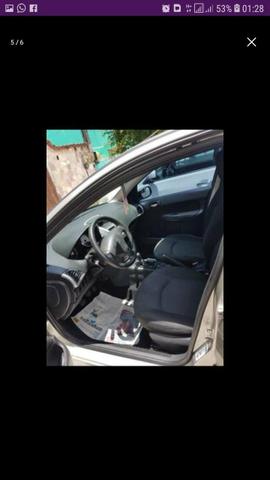 Peugeot 207 - Foto 2
