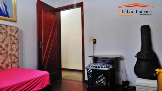 Exuberante casa térrea de alto padrão, com fino acabamento, toda na laje e porcelanato, na - Foto 6