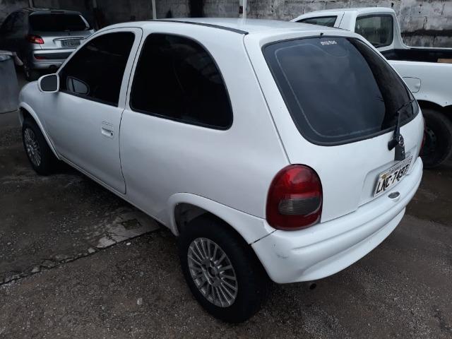 Gm Corsa Wind 1.0 ano 2000 com ar condicionado 2 portas