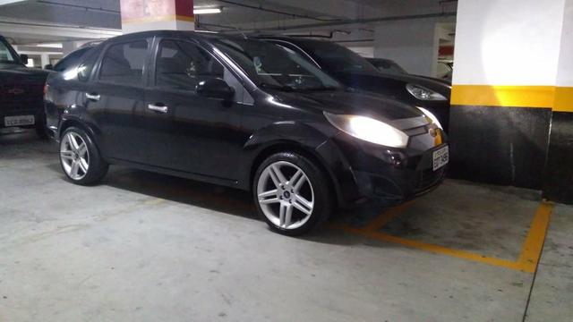 Fiesta sedan 1.6 8v Rocam completo - Foto 2