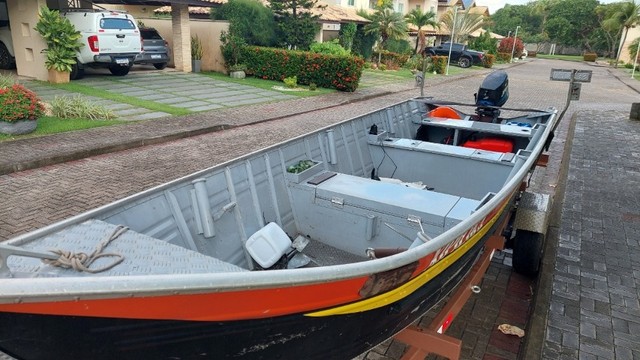 barco aluminio 6m 25 hp  com carreta espetacular