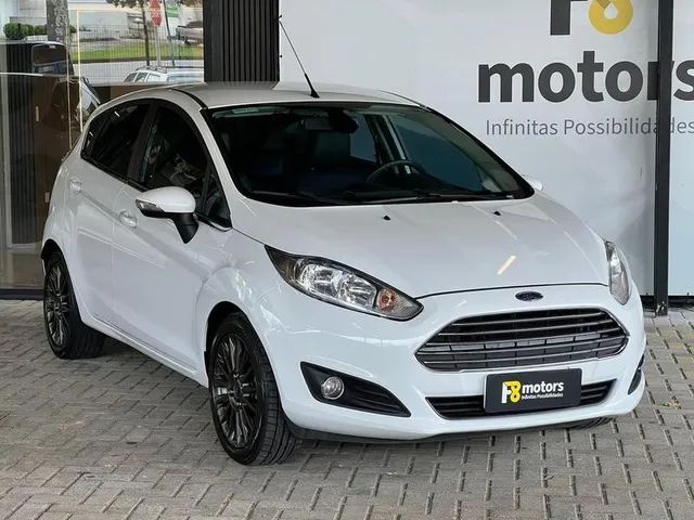 Ford NEW FIESTA TITANIUM 1.6 16V P.SHIFT - SóCarrão