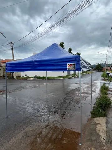 Tenda 3x3 só 1000 reais no pvc em 6 vezes no cartao