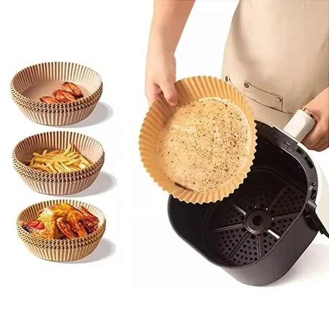 1 Kit 50 Unidades Papel Antiaderente Descartável P/ Airfryer - Foto 2