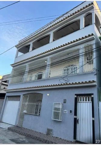 Casa em Itacibá, 2 andares, terraço