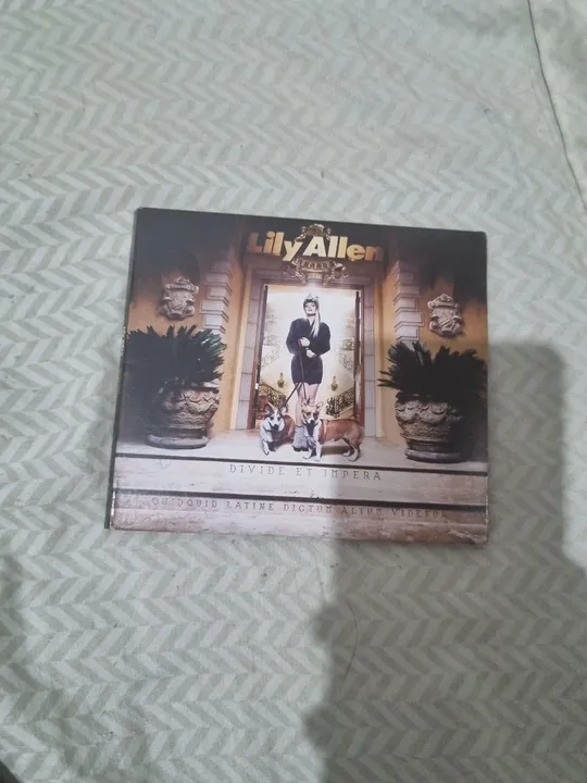 CD Lily Allen - Sheezus - Divide Et Impera