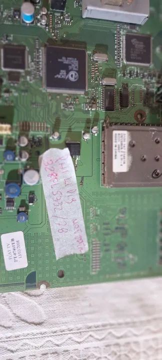 Placa Mãe para TV Philips,328fl5332/78 - Foto 3