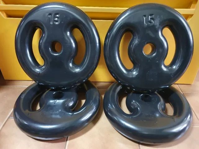 Anilha 15 Kg Emborrachada Preto Furo 31 mm = Sem uso (Nova) - Valor de cada unidade - Foto 2