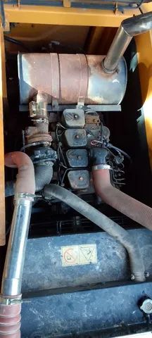 Vendo Escavadeira Hyundai 140LC9S - Foto 6