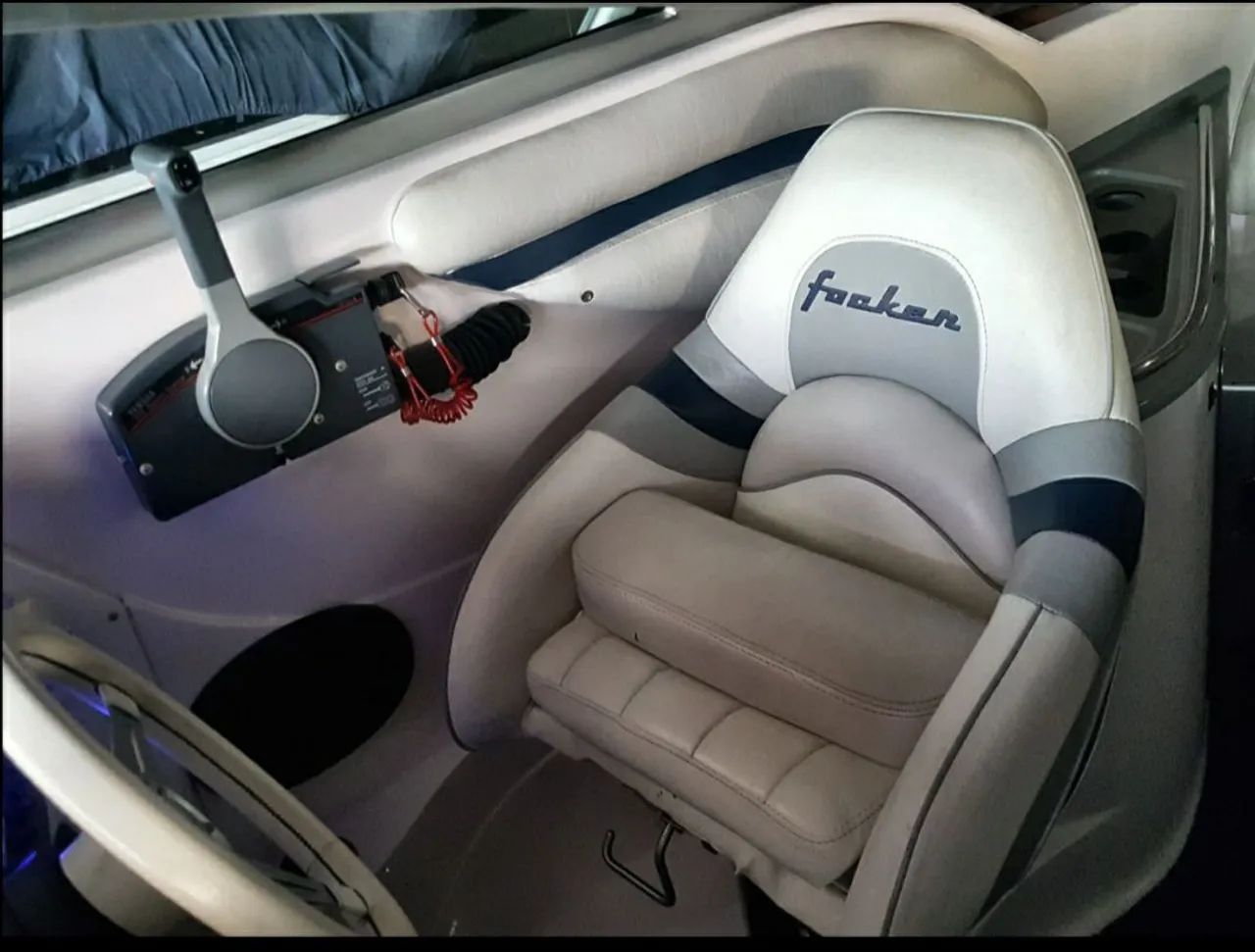 LANCHA FOCKER 255  - Foto 11