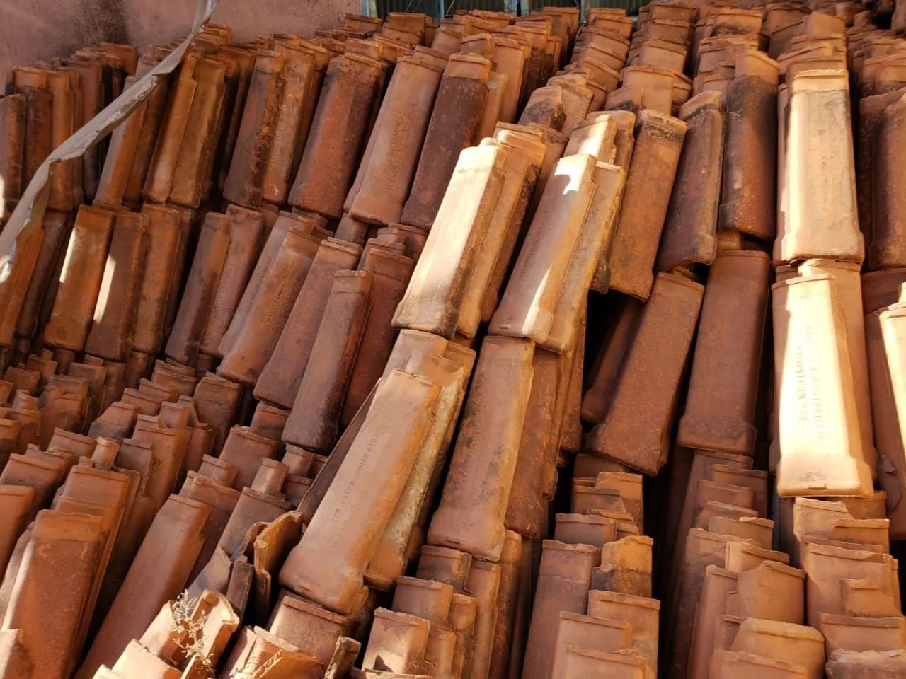 Grade, janelas, telhas - Foto 4