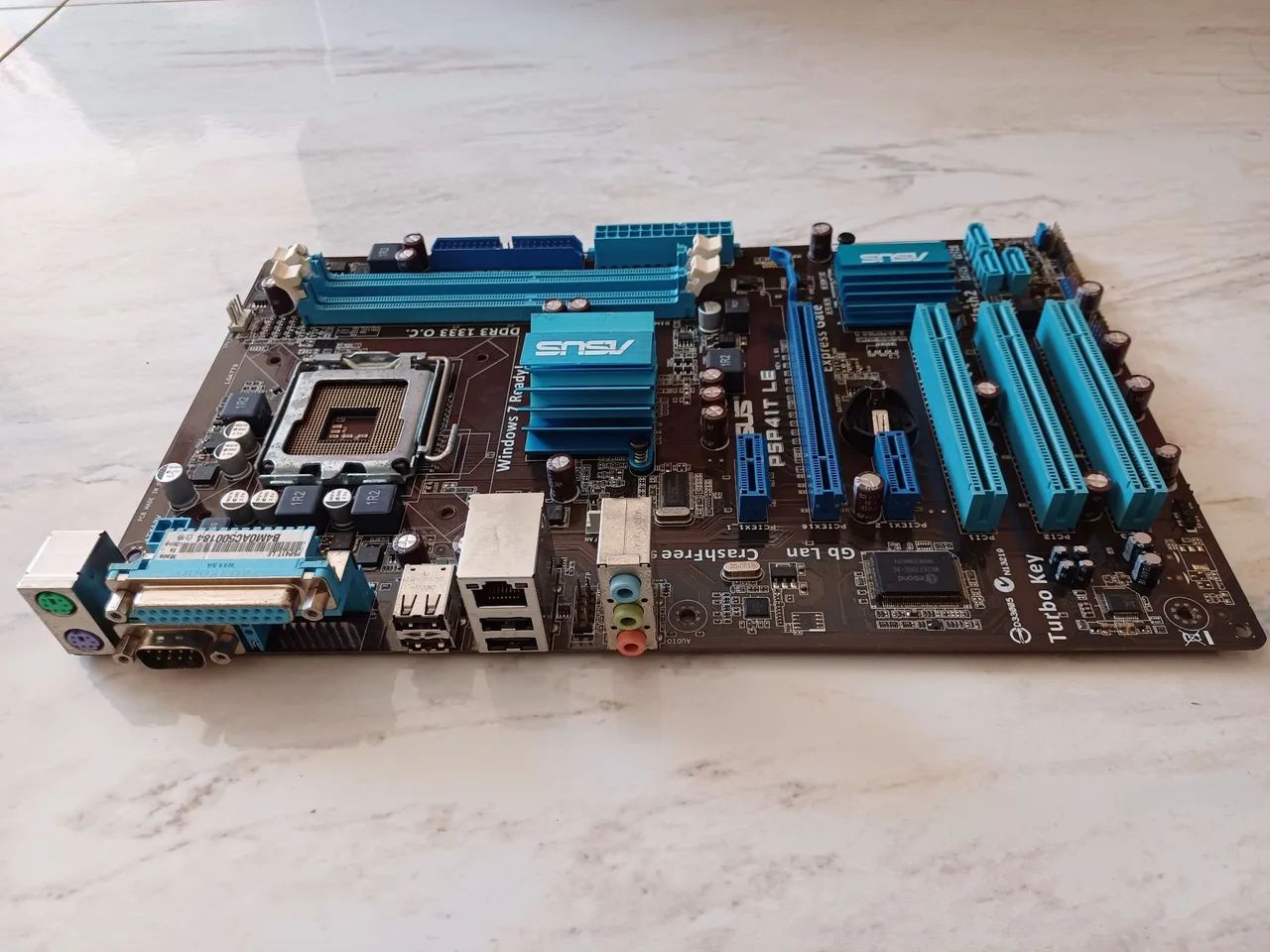 Placa mãe ddr3 com bios atualizada - Foto 2