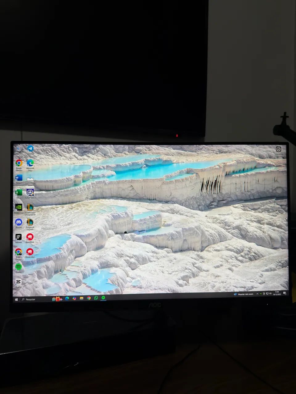 Monitor AOC 23.8 polegadas IPS 144Hz + Braço articulado