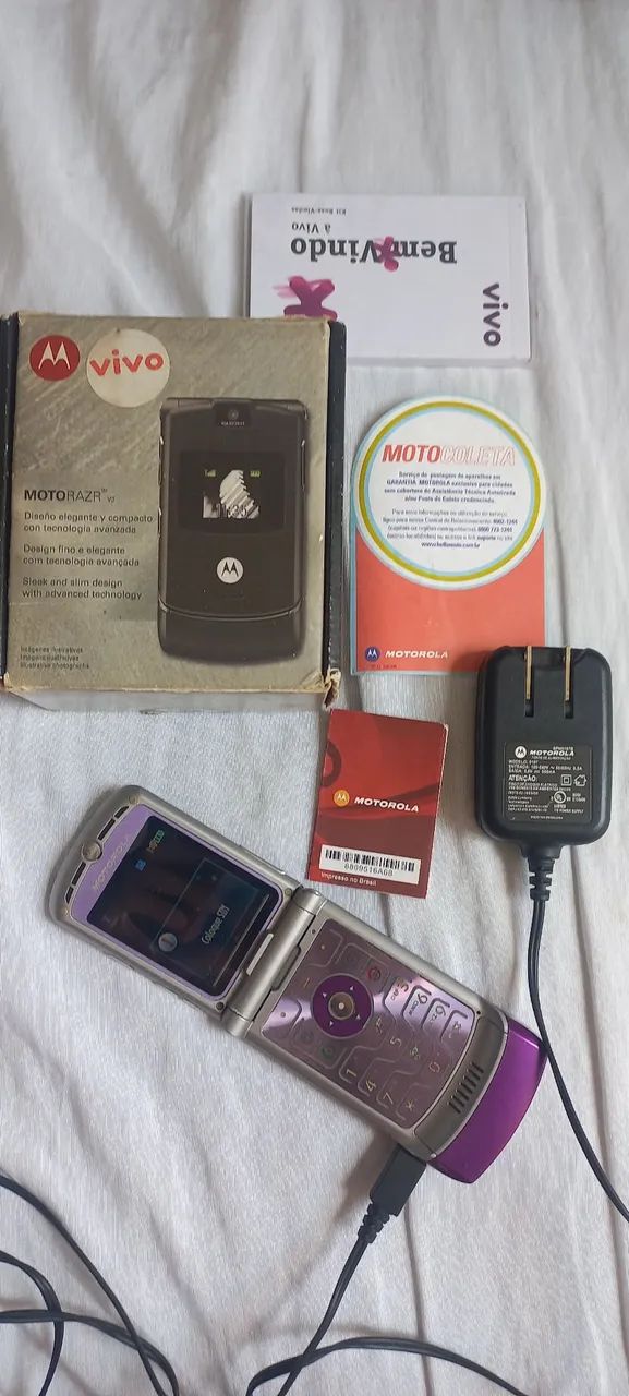 Motorola V3 na caixa