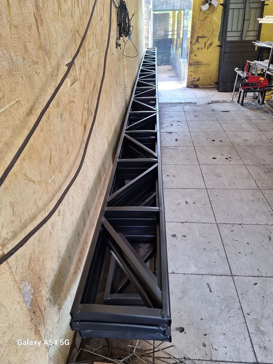 Vigas de aço para construção 6mt/30cm 3 polegadas chapa 14 = 560 cada - Foto 4