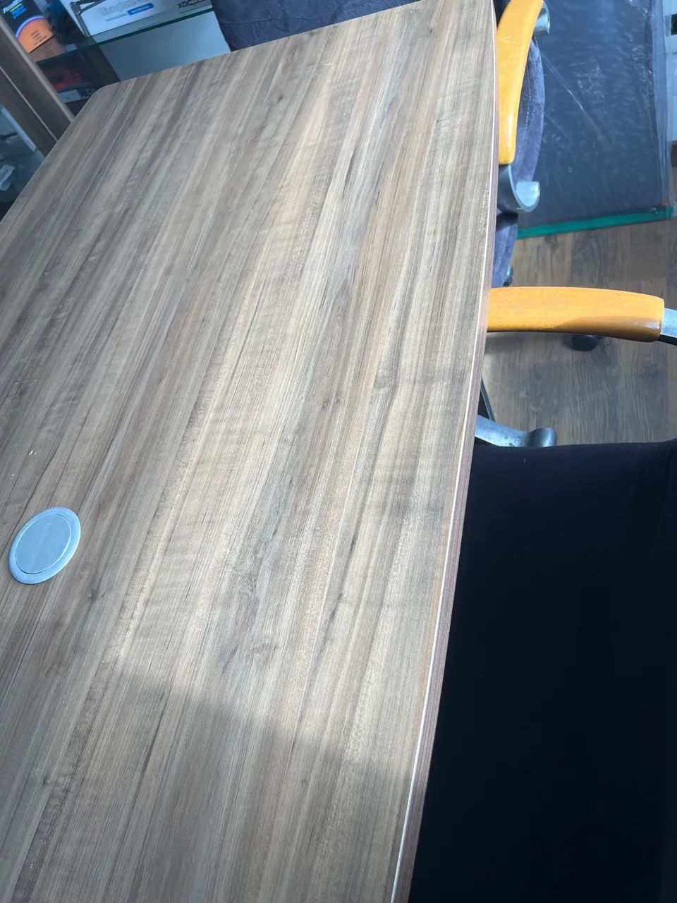 Mesa para reunião64861125251714122