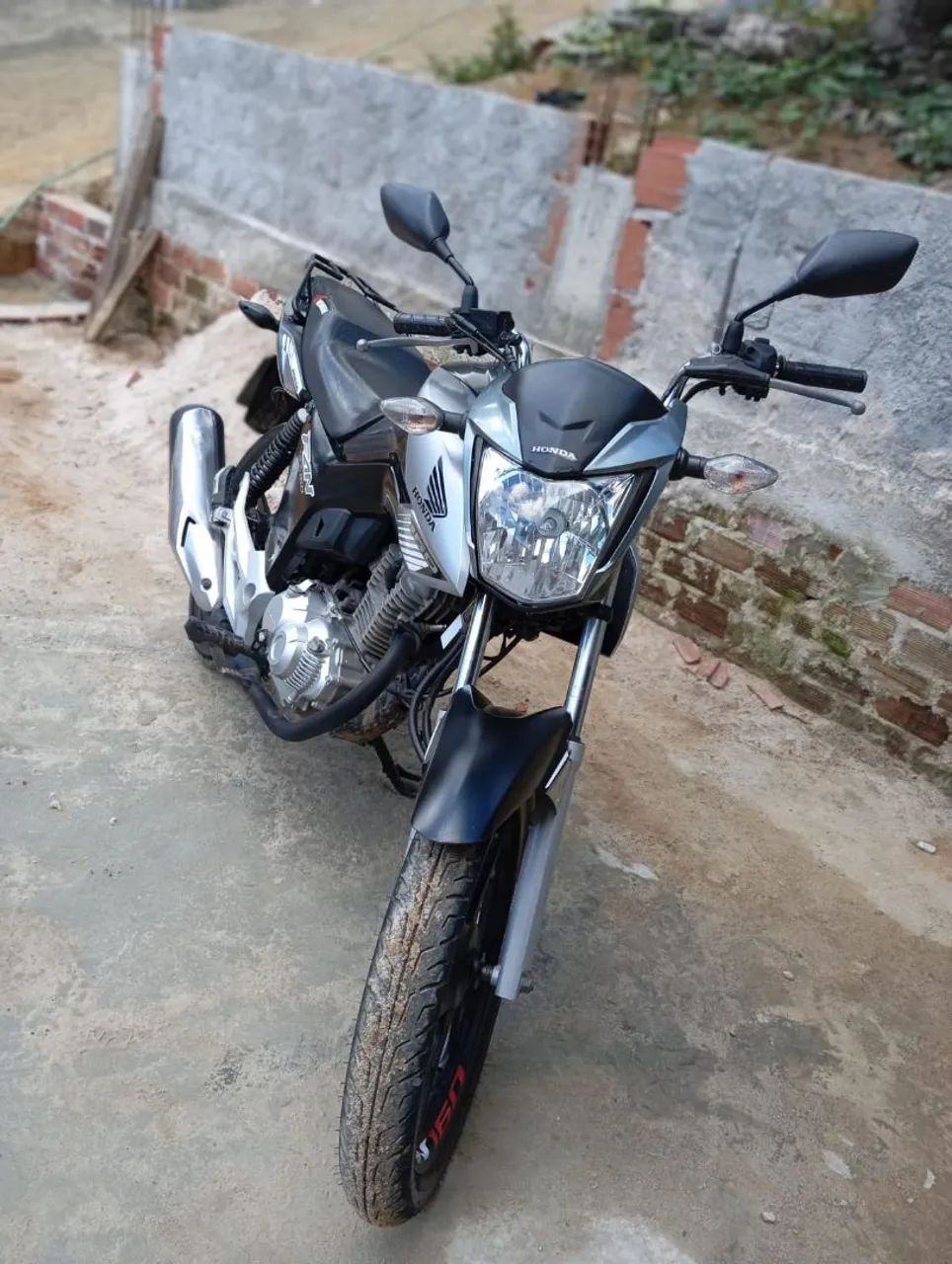 Fan 160 
