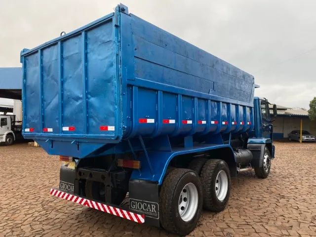 MB 1721 6x2 - Foto 4
