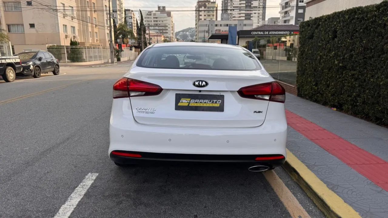 Cerato 1.6 16V  Flex  Aut. - Foto 5