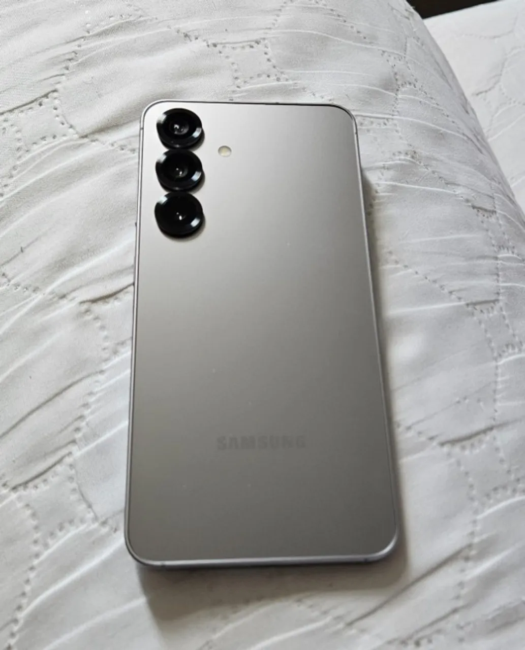 Samsung S25 12 Ram 256 novo garantia 1 ANO