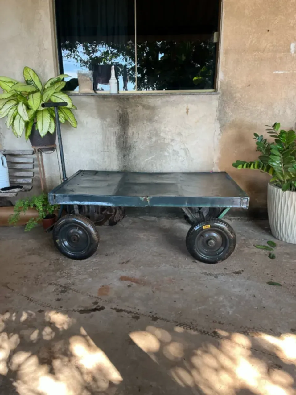 vendo carrinho plataforma capacidade 1000 kg