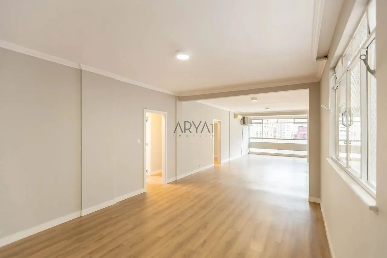 Apartamento à venda no Centro ARYA1
