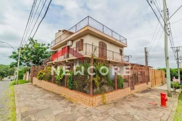 Casa em Rua José Knijnik - Vila Nova - Porto Alegre/RS
