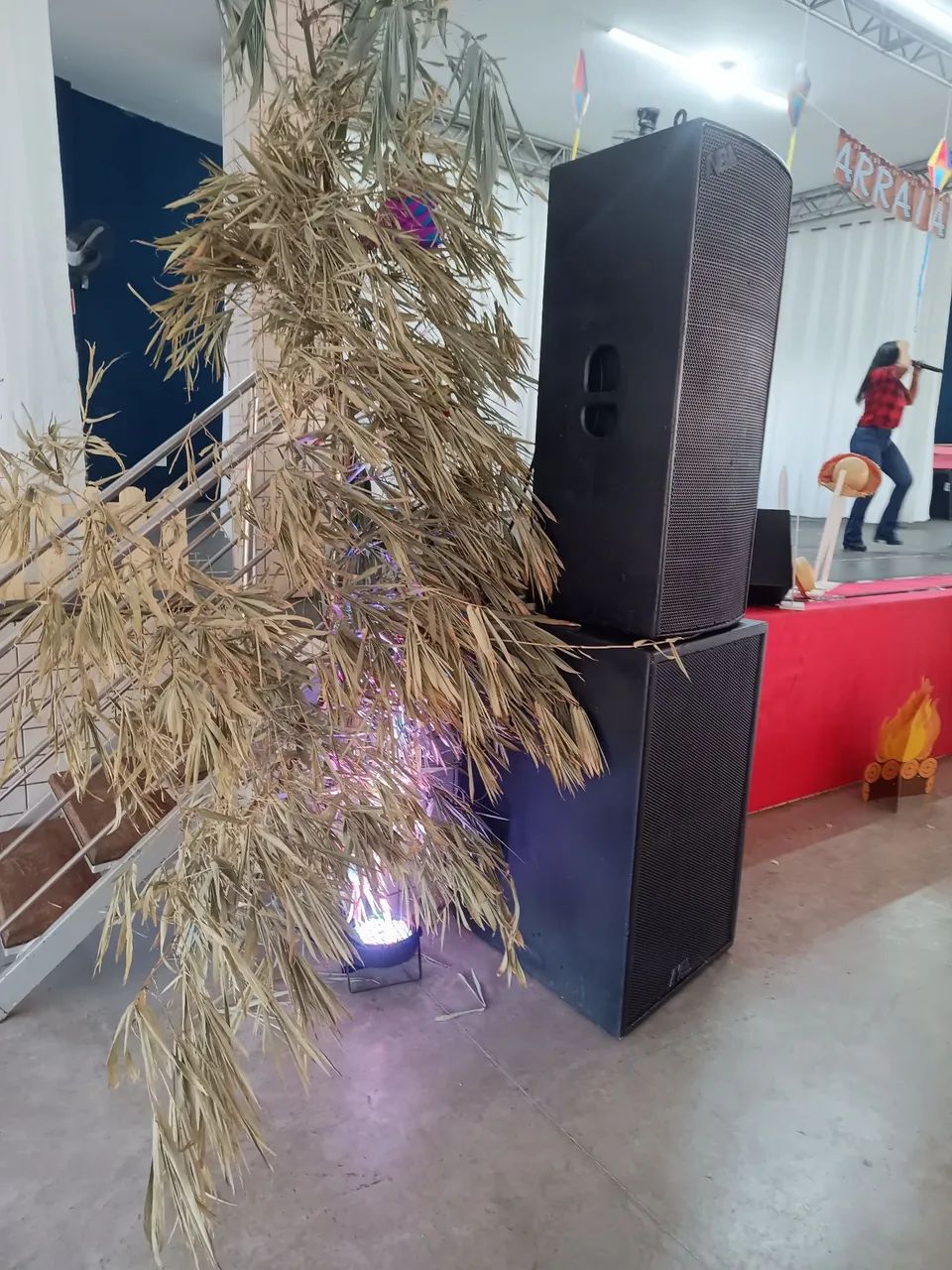 DJ SOM E ILUMINAÇÃO  