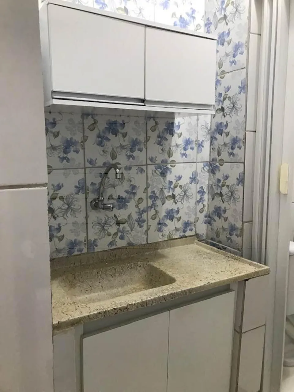 Alugo esse Quarto,Cozinha e Banheiro mobiliado