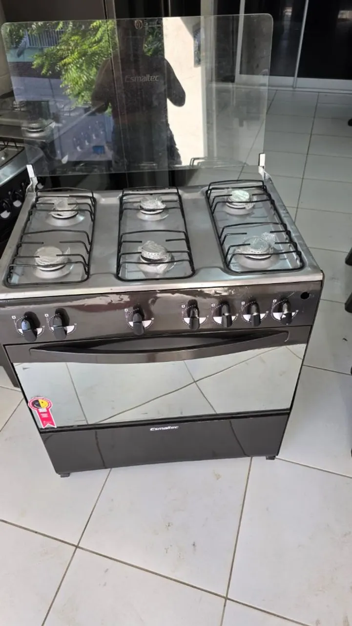 VENDO FOGÃO 6 BOCAS 