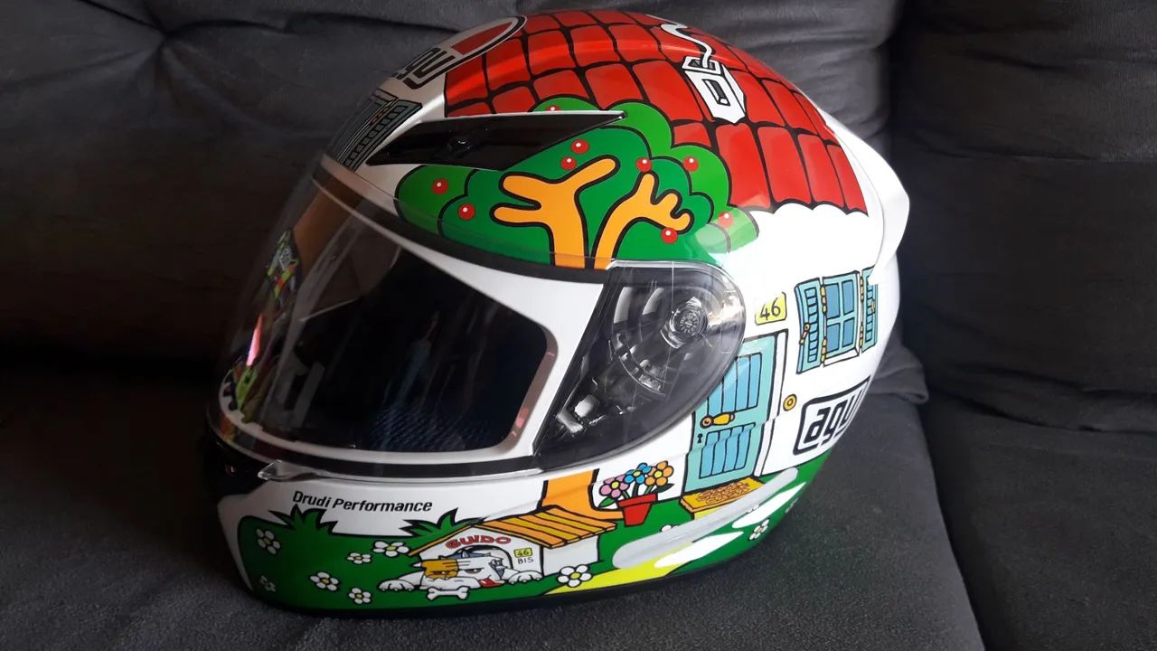 Capacete agv