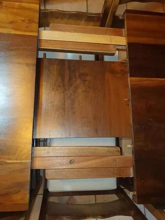 Mesa de Jantar de Madeira Maciça - Foto 4