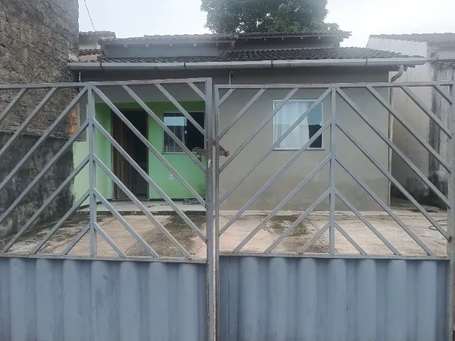 Casa dentro de um residencial