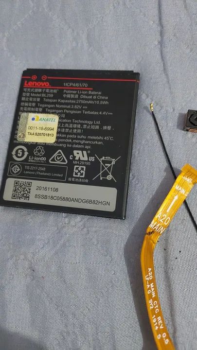 Lote de peças pra celular A20 - Foto 2