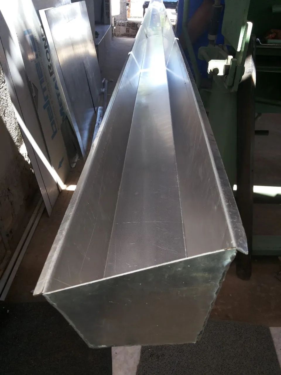 Fabricação de Calhas Pluviais