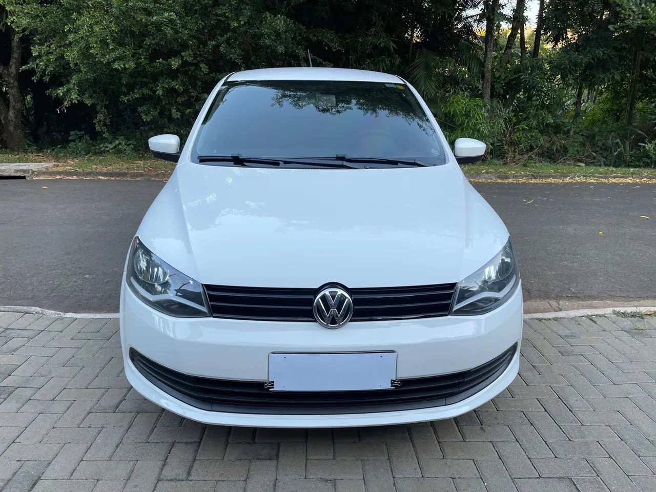 VW Gol Trend G6 1.0 8V Flex 4P Completo / Baixo Km - Foto 2