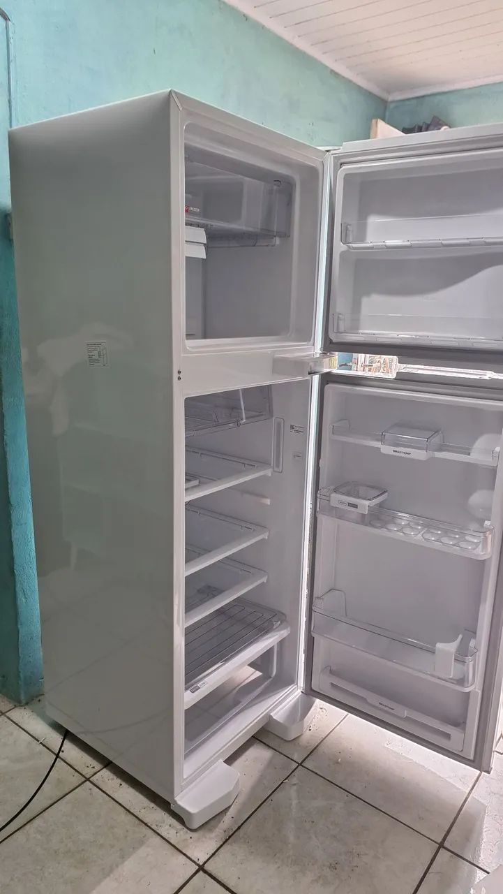 Geladeira Brastemp Frost free 375l - Foto 2