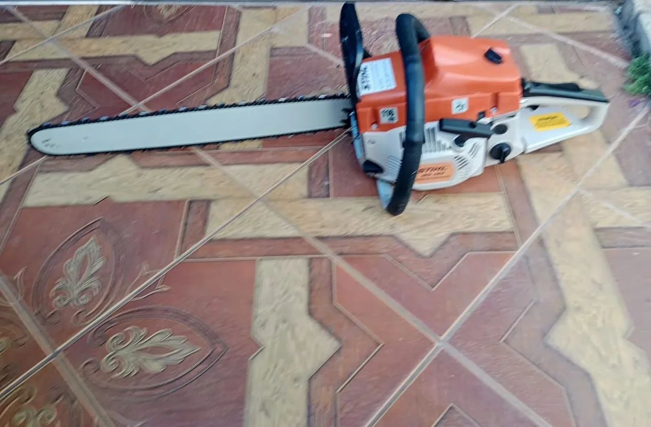 Vendo ou troco 01 Moto serra  Sthill MS 382 50cm³ zero . - Foto 3