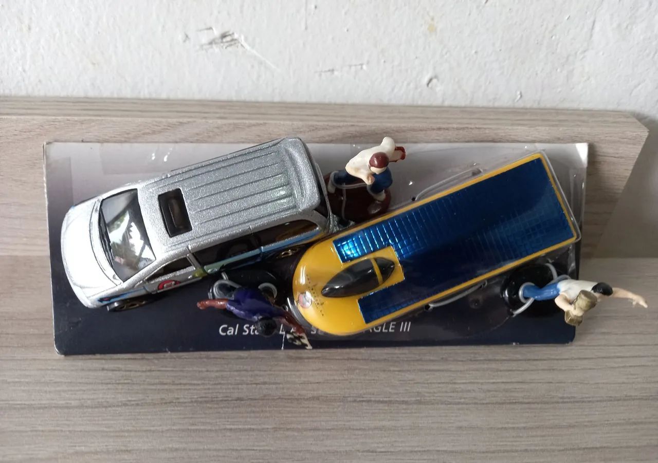 Hot Wheels Solar e Van Com 3 Personagens.  - Foto 2