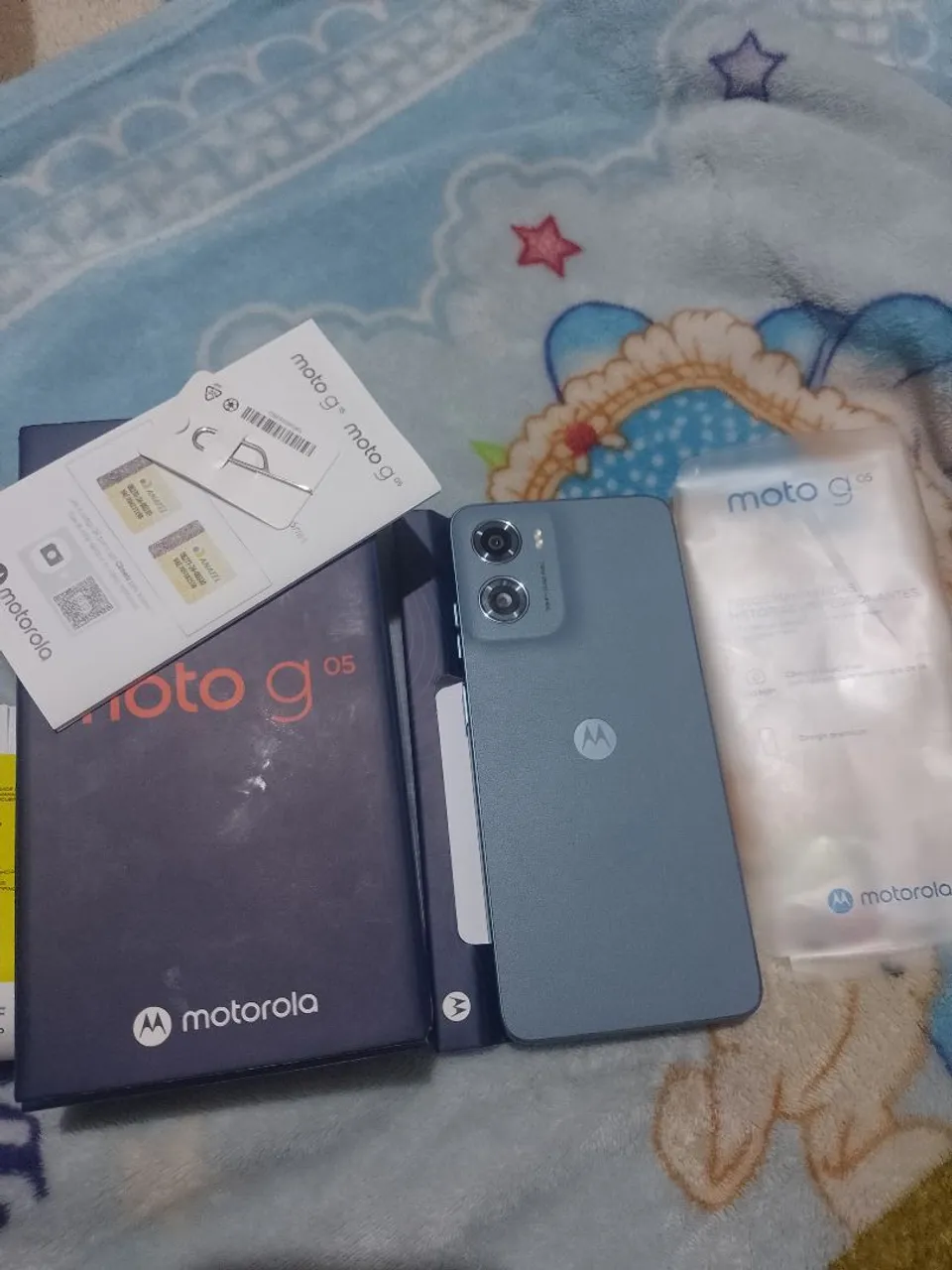 Vendo moto G0 5 lançamento novo na caixa