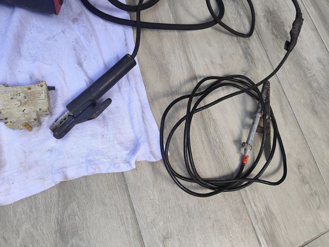 Maquina de Solda Transformadora Bambozzi 250A 110V/220V - Foto 6