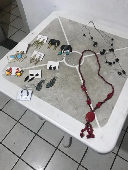 Brincos de vários estilos, novos! - Foto 2