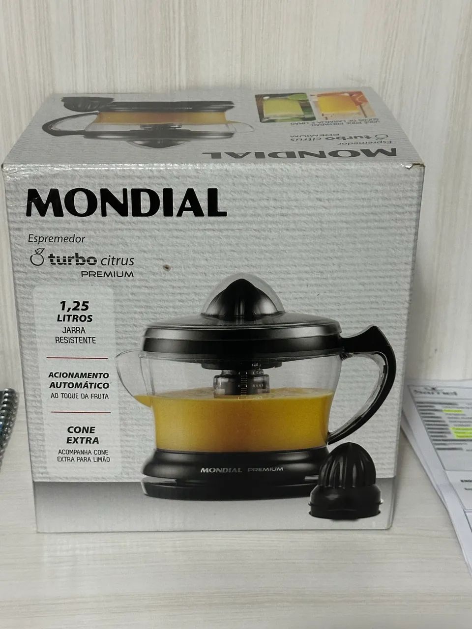 Espremedor de laranja e limão 