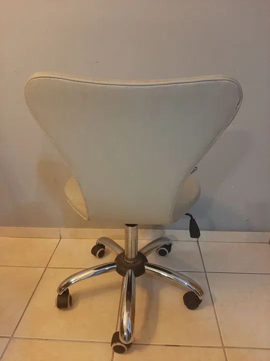Cadeira giratória para escritório - Foto 2